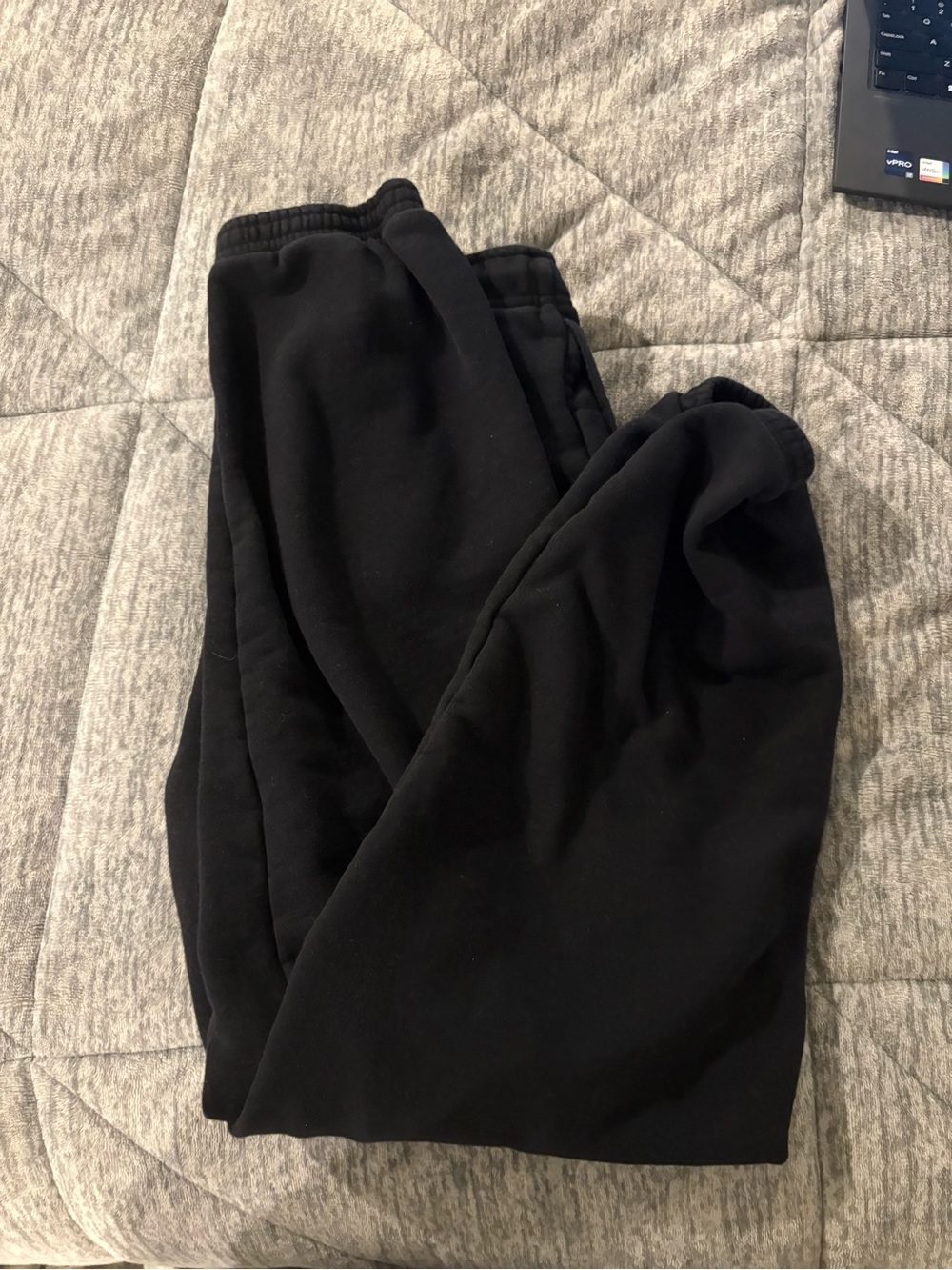 Aritiza TNA Cozy Mega Sweatpants